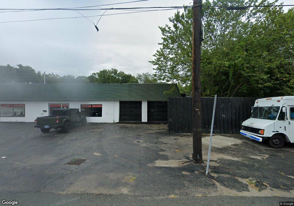 6 Tiogue Ave, West Warwick, RI 02893 - photo 1