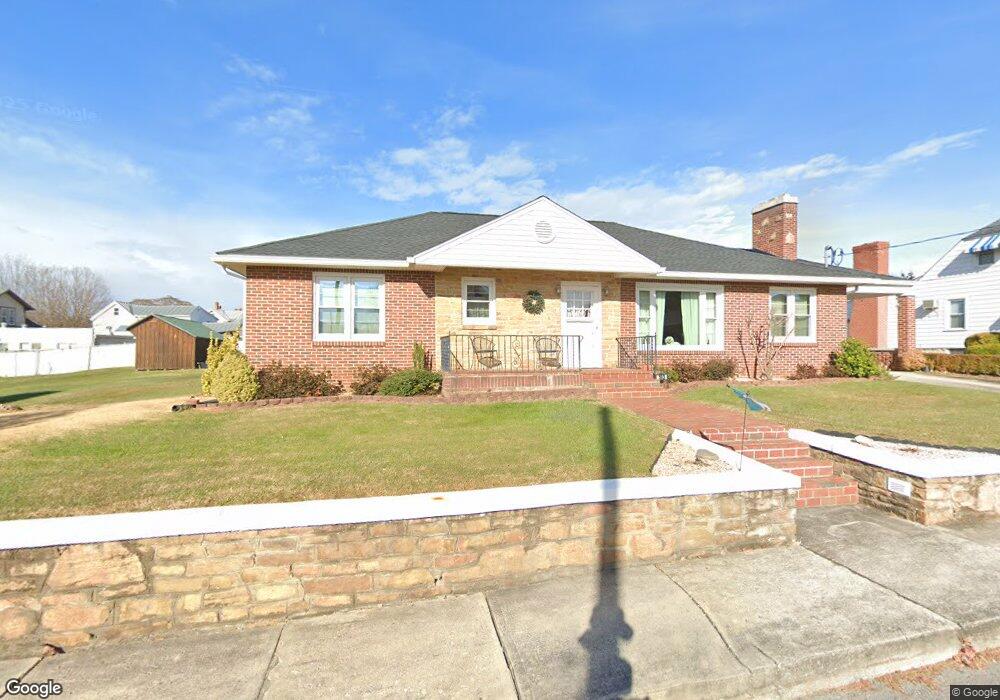 103 Burr St, Moorefield, WV 26836 - photo 1