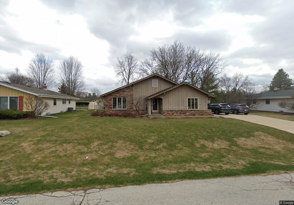 S69W13499 Bristlecone Ln, Muskego, WI 53150 - photo 1