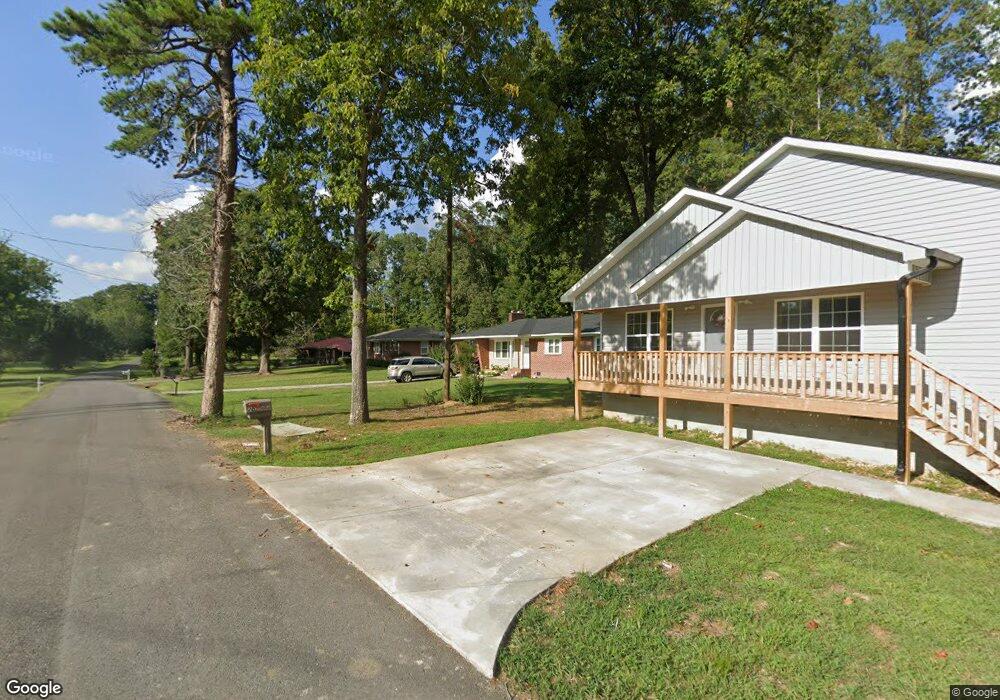 205 Avis Dr, Dalton, GA 30721 - photo 1