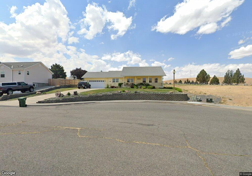 815 Lakeview Ct, Heppner, OR 97836 - photo 1