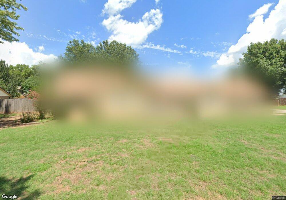 704 W Glenwood Ave, Broken Arrow, OK 74011 - photo 1