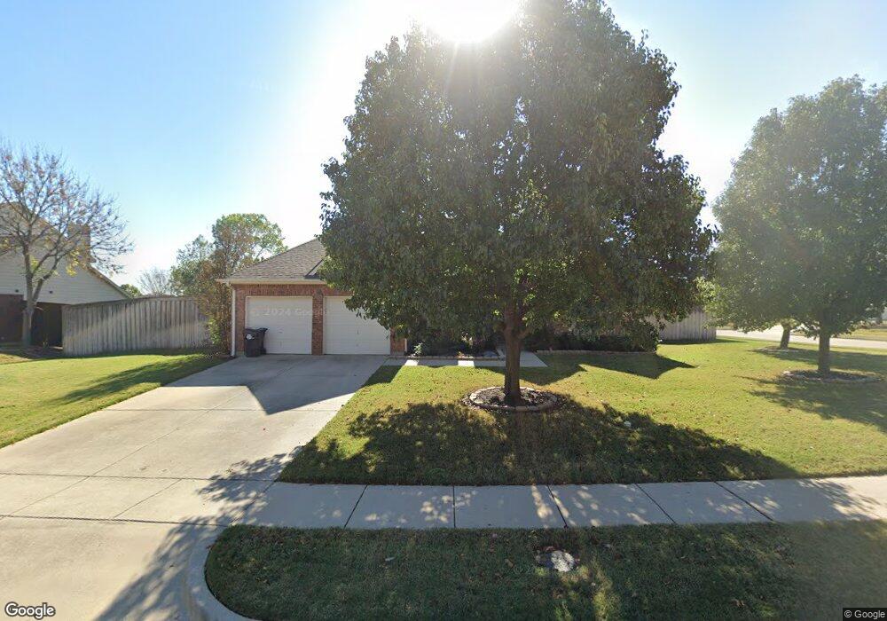 2300 Ranch House Dr, Denton, TX 76210 - photo 1