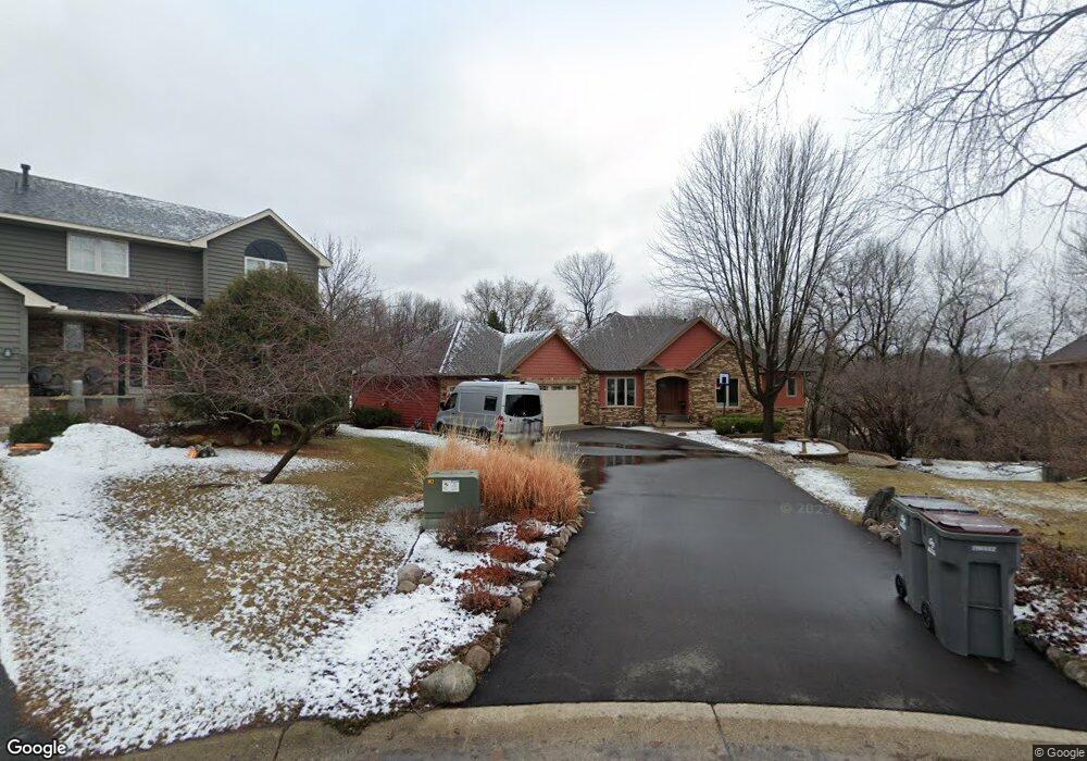 17638 Sheffield Ln, Eden Prairie, MN 55346 - photo 1
