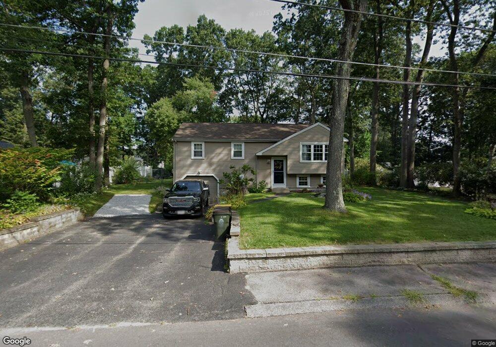 11 Little Tree Ln, Bellingham, MA 02019 - photo 1