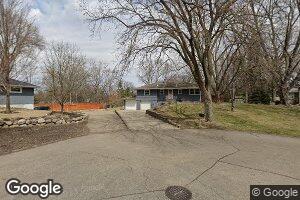 5050 Holiday Cir, Minnetonka, MN 55345