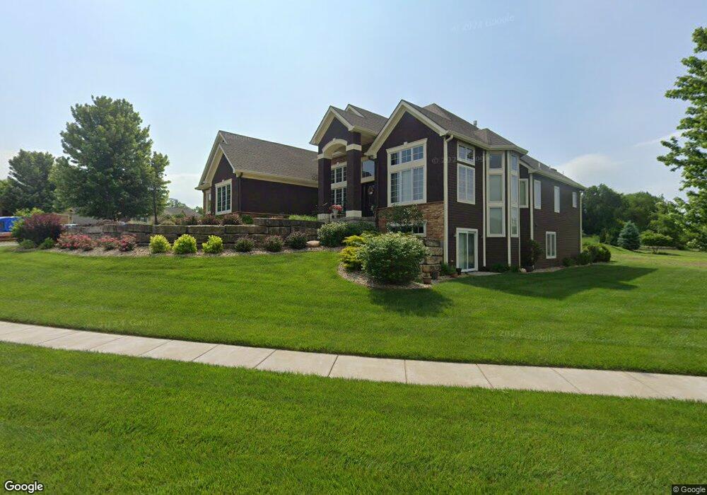 4409 SW Shenandoah Rd, Topeka, KS 66610 - photo 1