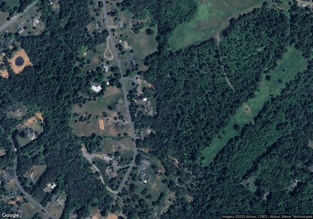 686 Valley View Rd, Ruckersville, VA 22968 - photo 1