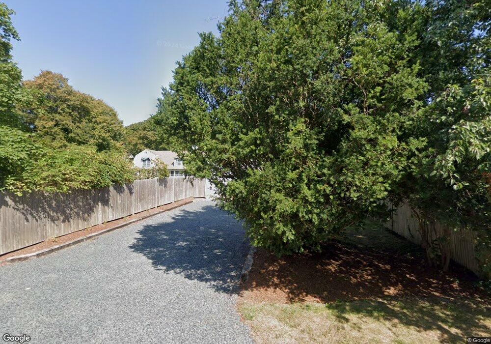 20 Cross St, Cotuit, MA 02635 - photo 1