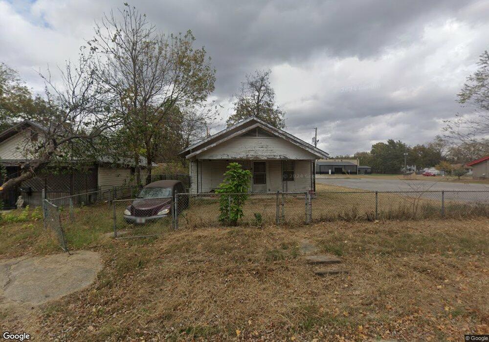 1213 W 7th St, Okmulgee, OK 74447 - photo 1