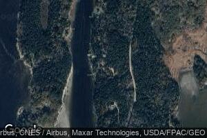 689 Bay Point Rd, Georgetown, ME 04548