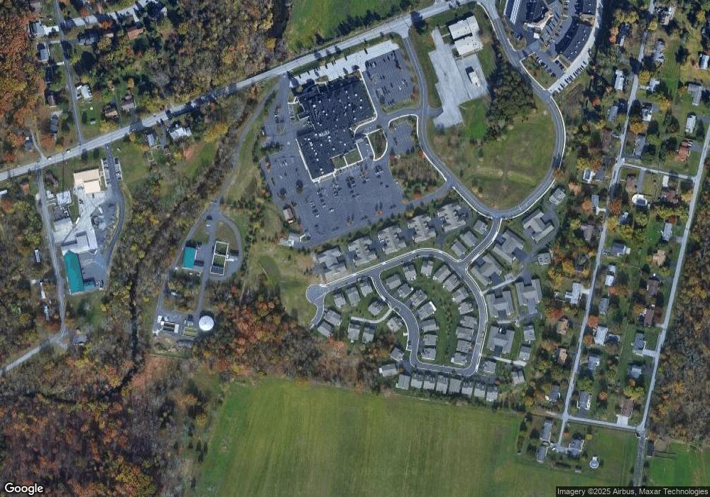 33 Ivy Ln unit 2D, Gettysburg, PA 17325 - photo 1