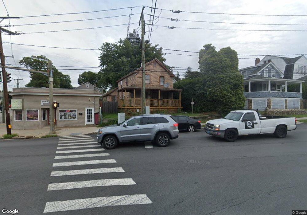 249 Broad St, New London, CT 06320 - photo 1