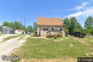 863 Front St, Barry, IL 62312
