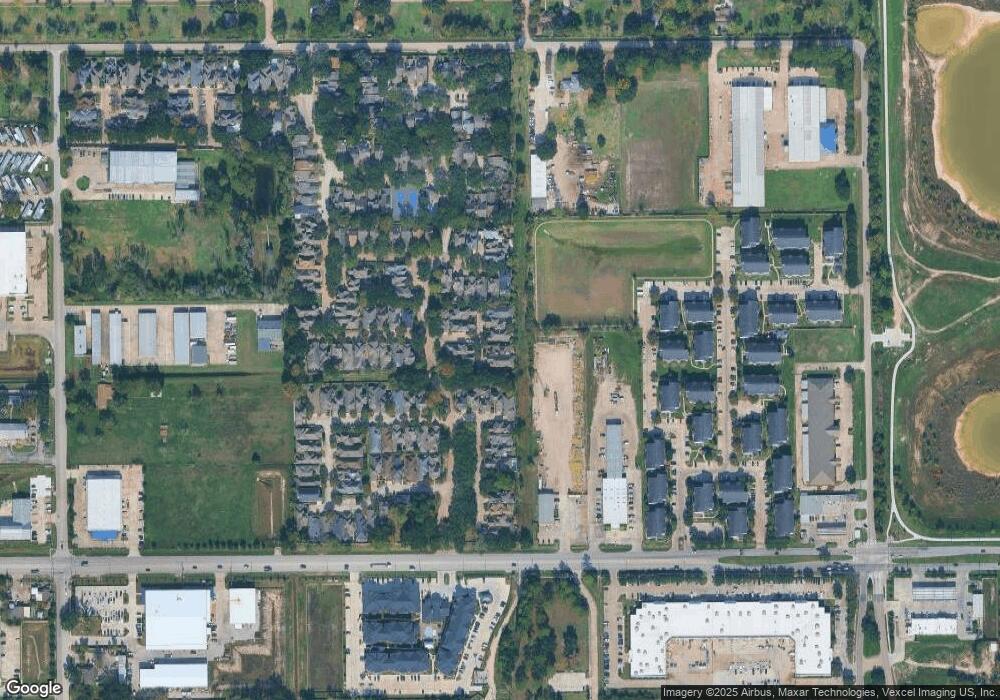 6838 Oakwood Trace Ct, Houston, TX 77040 - photo 1