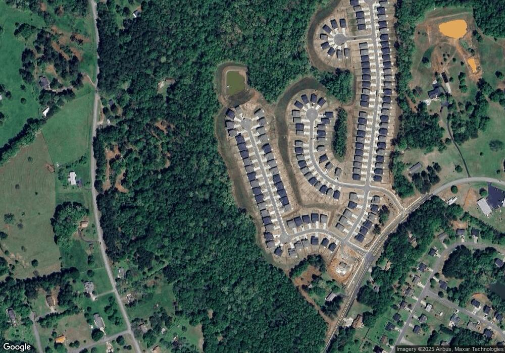 199 Hackberry Ave, Commerce, GA 30529 - photo 1