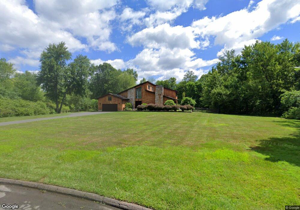 4 Fox Chase Rd, Bloomfield, CT 06002 - photo 1