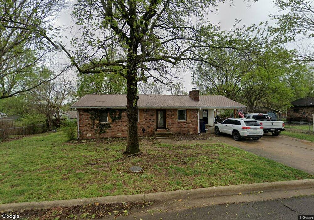 805 Linda St, Prairie Grove, AR 72753 - photo 1