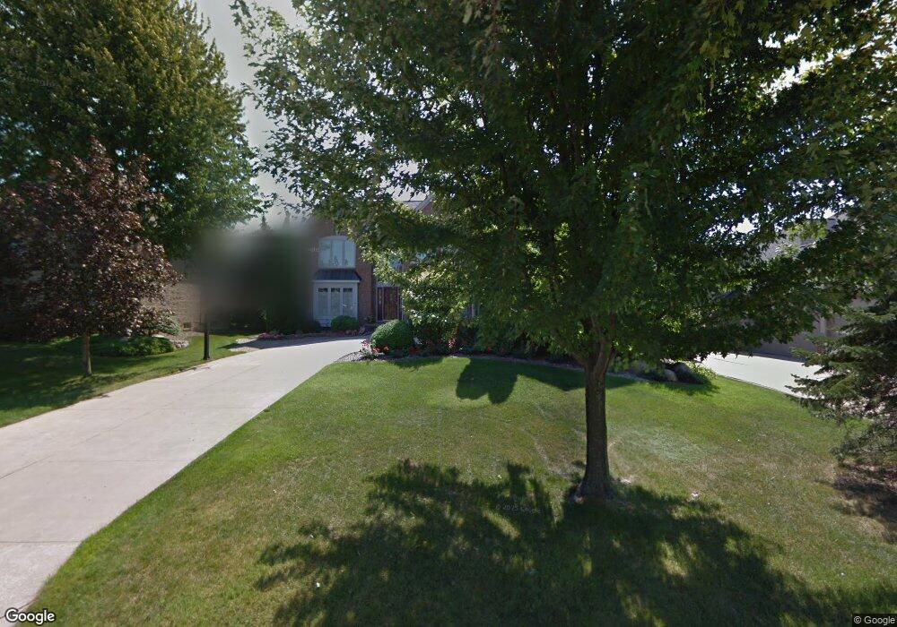3621 Hollenshade Dr, Rochester Hills, MI 48306 - photo 1