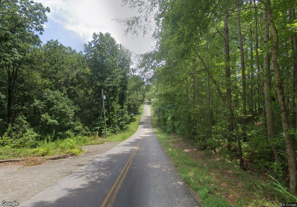 1129 Whiteside Dr, Elberton, GA 30635 - photo 1