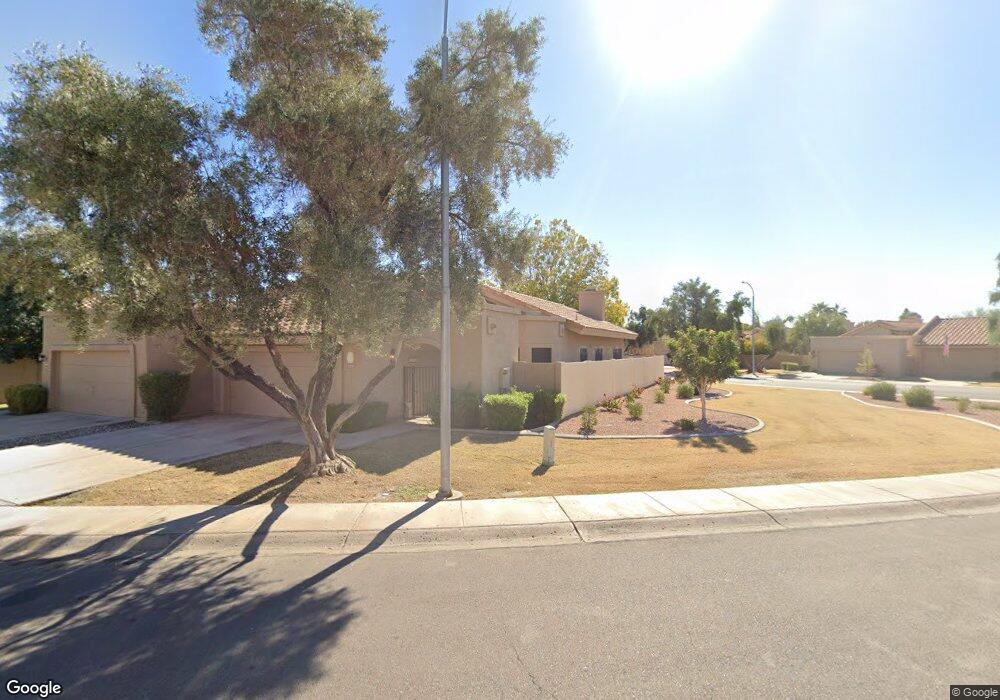 2335 W Comstock Dr, Chandler, AZ 85224 - photo 1