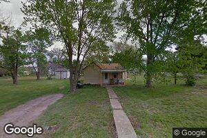 16 E Lincoln St, Hamilton, KS 66853
