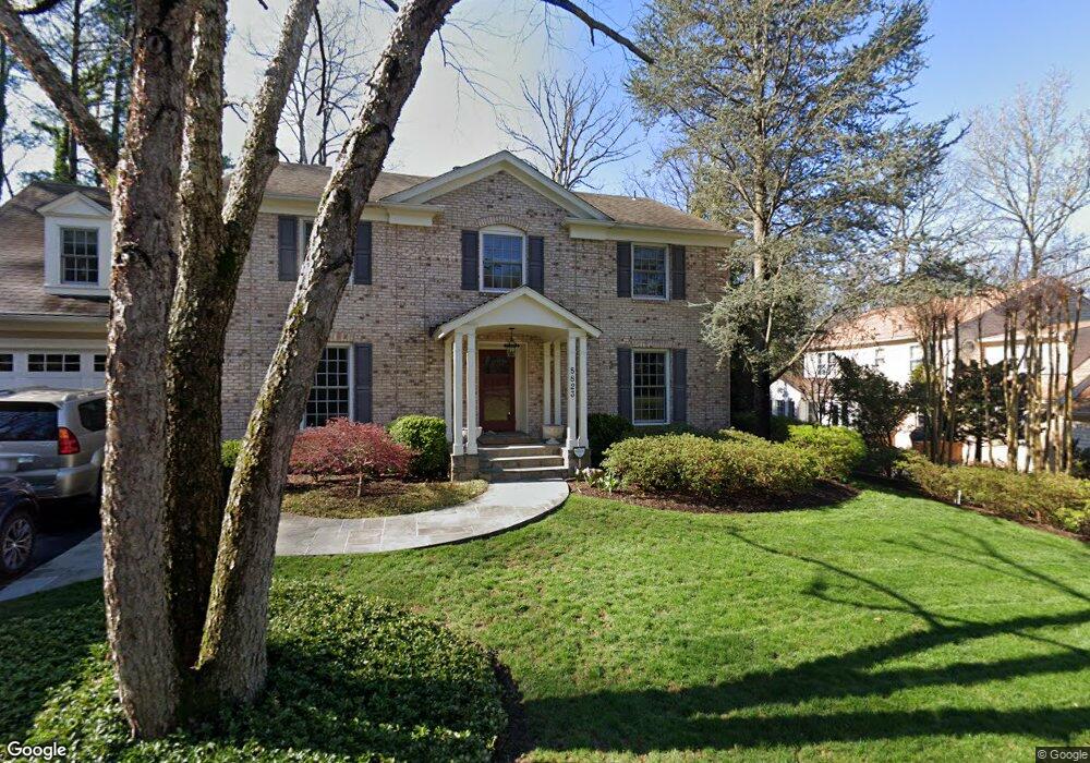 5823 Bent Twig Rd, McLean, VA 22101 - photo 1