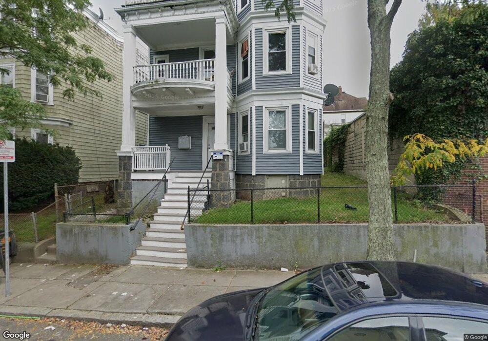 15 Shepton St unit 3, Dorchester Center, MA 02124 - photo 1