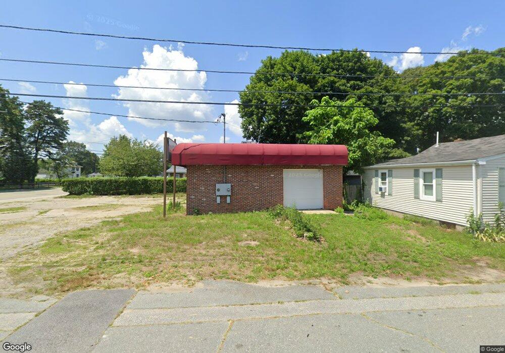 2187 W Shore Rd, Warwick, RI 02889 - photo 1