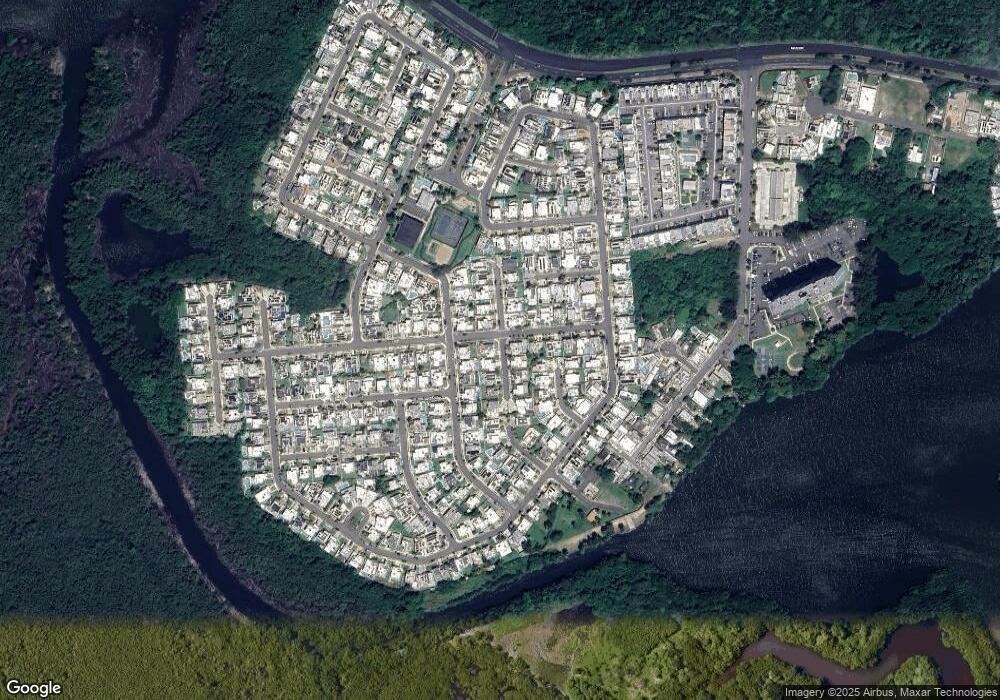 9541 Plaza Del Palmar, Toa Baja, PR 00949 - photo 1