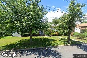 66 N Virginia Ct, Englewood Cliffs, NJ 07632