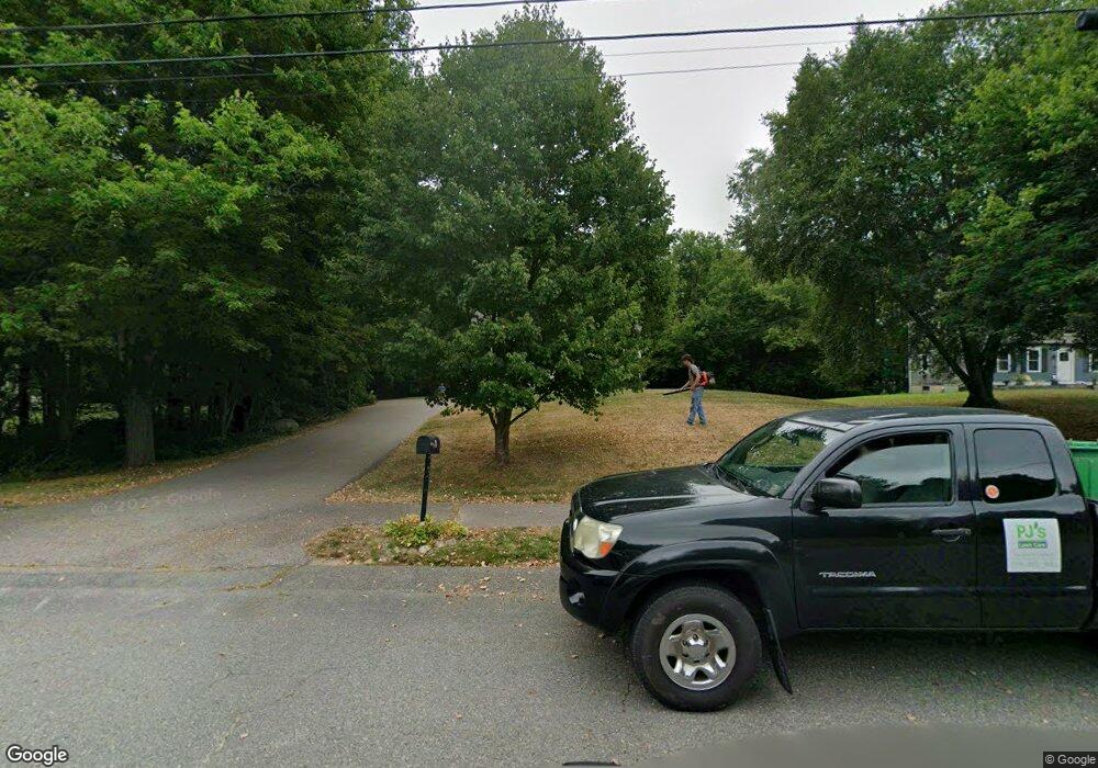 8 Blossom Ln, Berkley, MA 02779 - photo 1