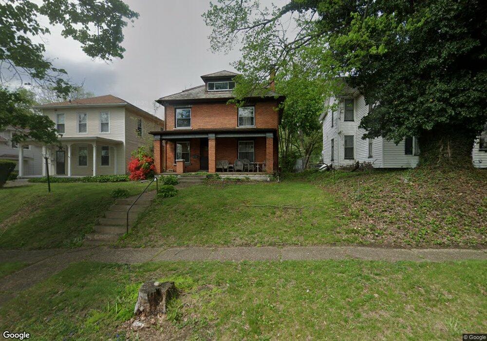 718 Locust St, Coshocton, OH 43812 - photo 1