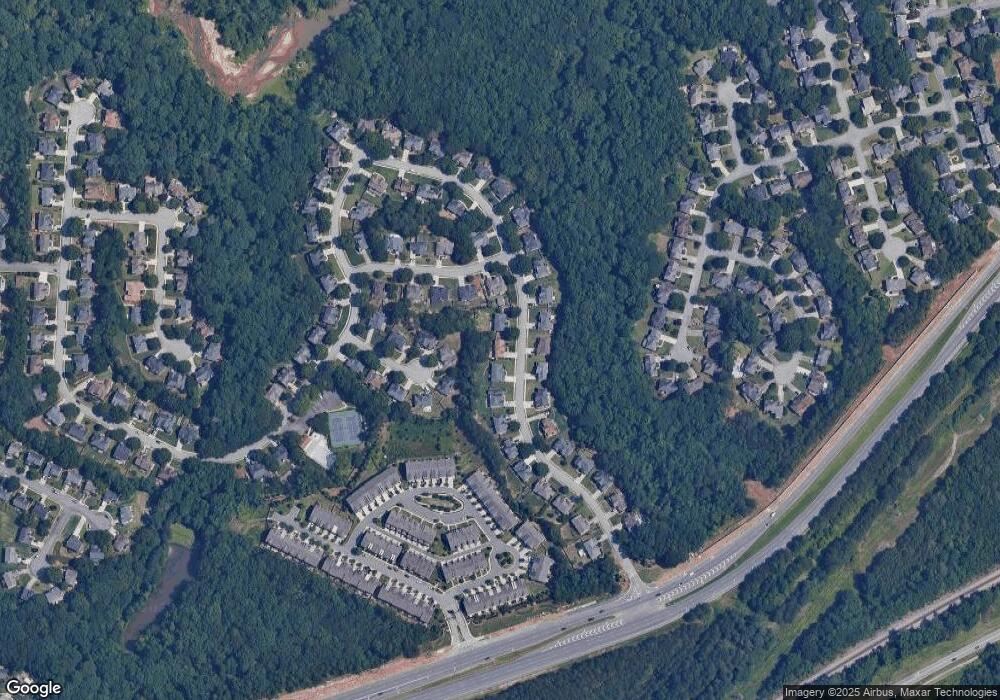 3900 Canterbury Walk Dr, Duluth, GA 30097 - photo 1