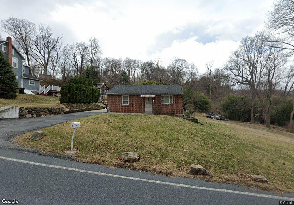 122 Spook Ln, Reading, PA 19606 - photo 1