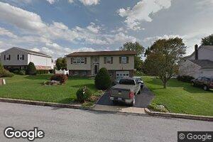 1108 Showers Ln, Reading, PA 19605