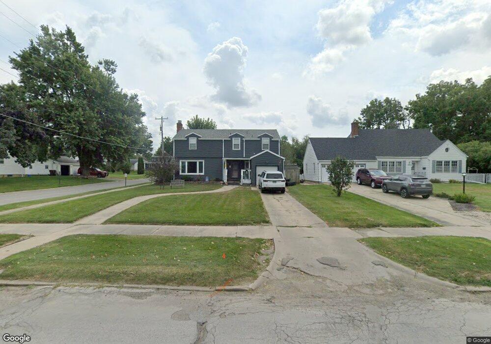 1604 W Main St, Marshalltown, IA 50158 - photo 1