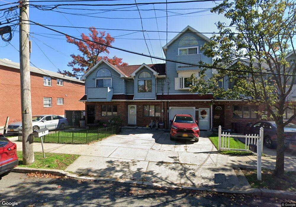 713 Annadale Rd, Staten Island, NY 10312 - photo 1