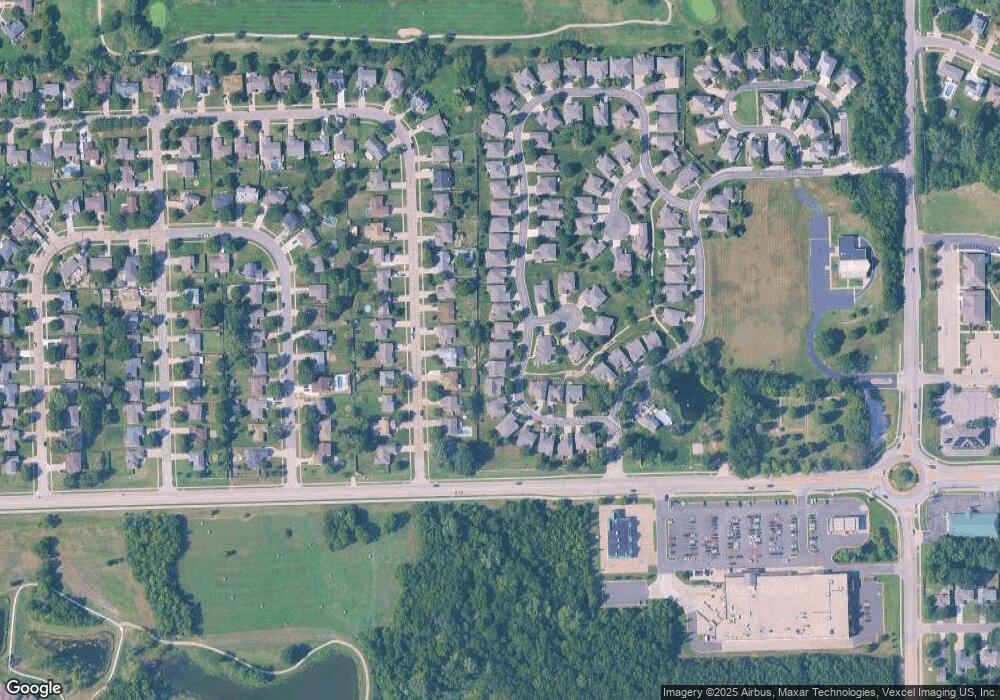 2825 SW Bluestem Dr, Topeka, KS 66614 - photo 1