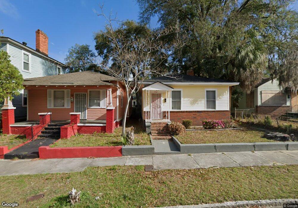 936 W 38th St, Savannah, GA 31415 - photo 1