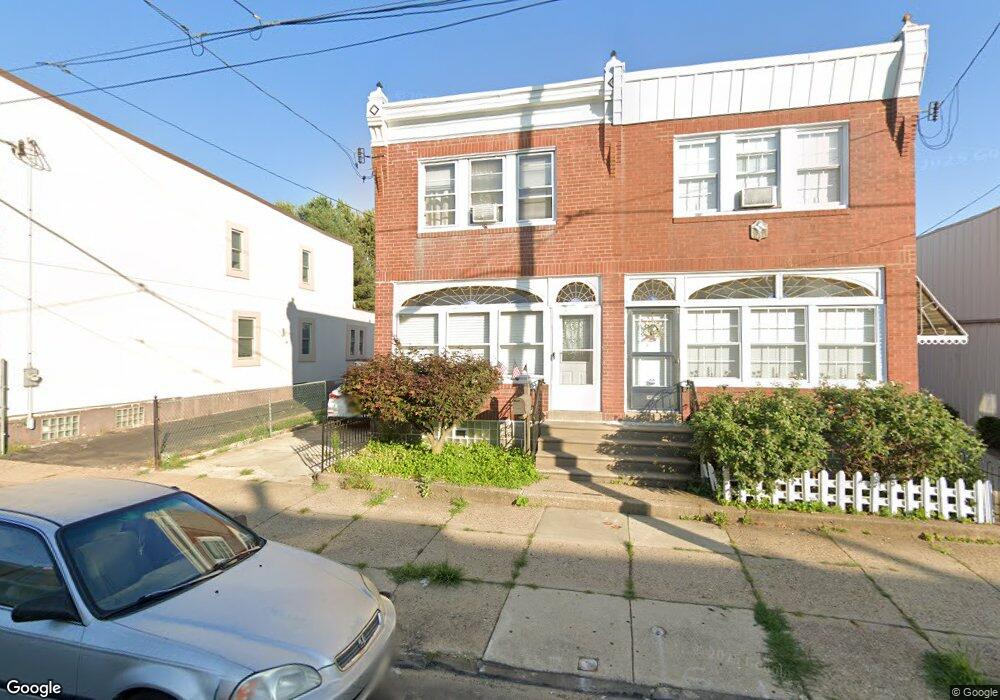 4421 Edgemont St, Philadelphia, PA 19137 - photo 1