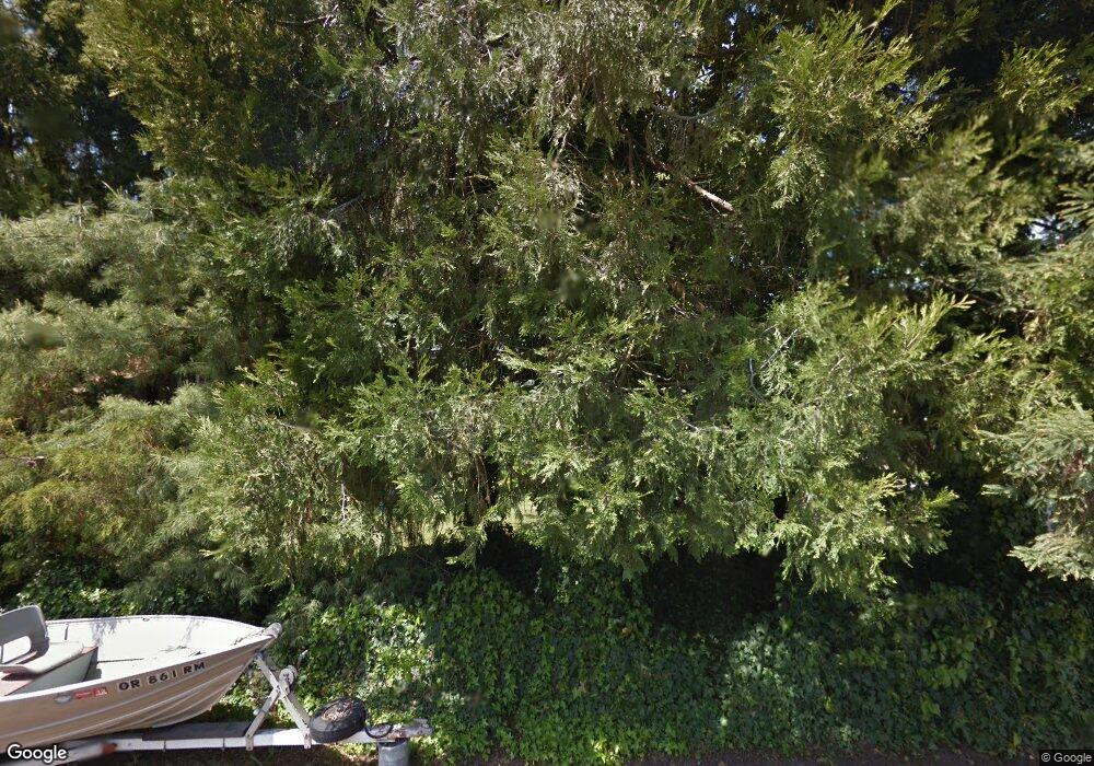 1324 SE Elm Ln, Grants Pass, OR 97526 - photo 1