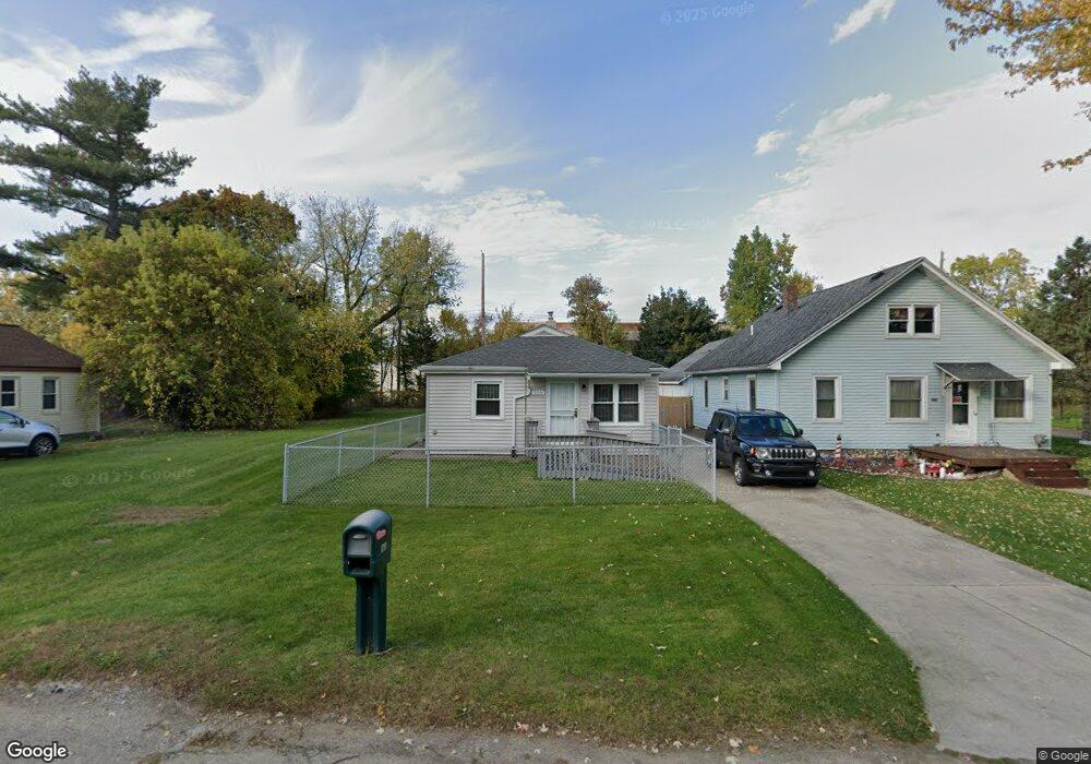 910 Dunlap St, Lansing, MI 48910 - photo 1