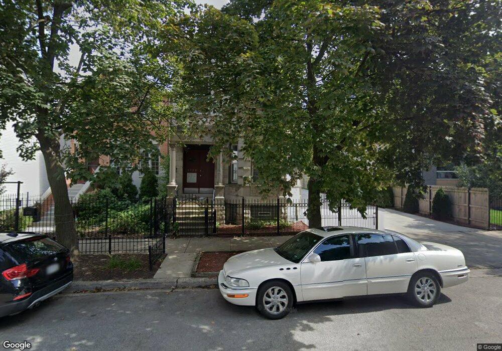 1729 N Campbell Ave, Chicago, IL 60647 - photo 1