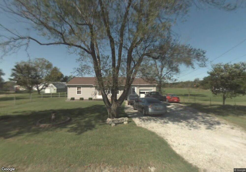 21044 Ness Rd, Parsons, KS 67357 - photo 1