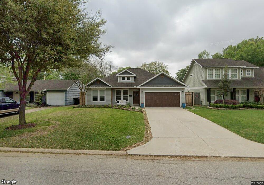 1831 Cheshire Ln, Houston, TX 77018 - photo 1