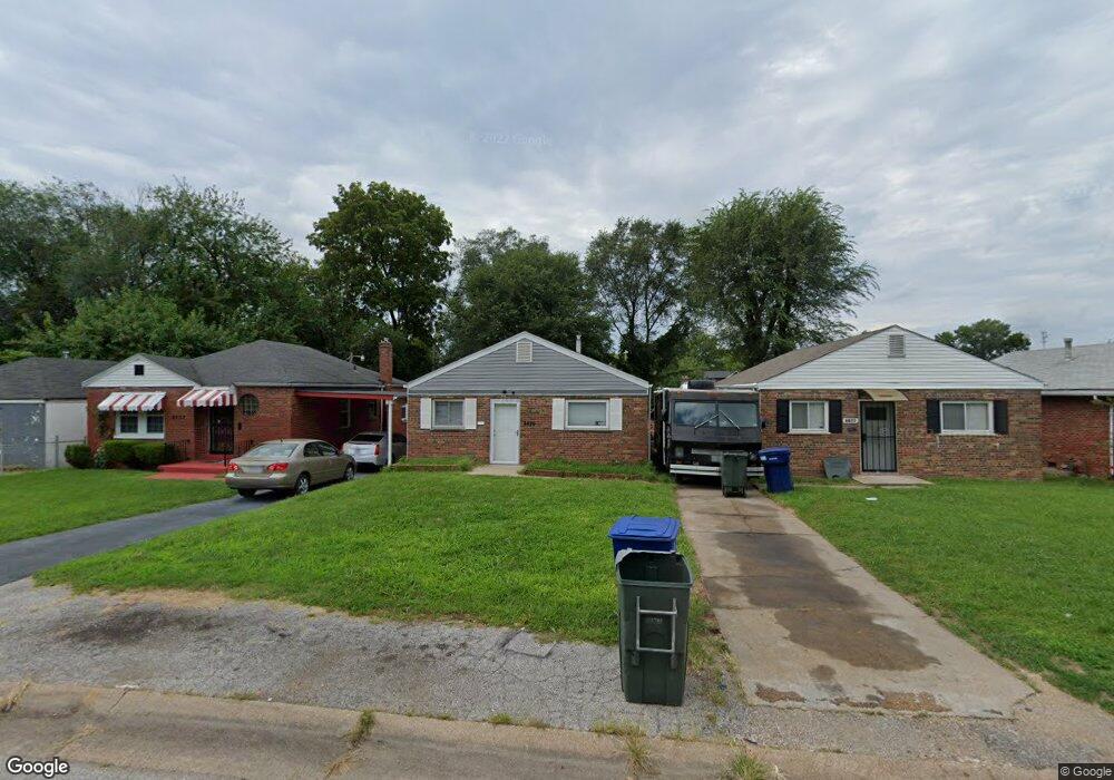 4475 N Taylor Ave, Saint Louis, MO 63115 - photo 1