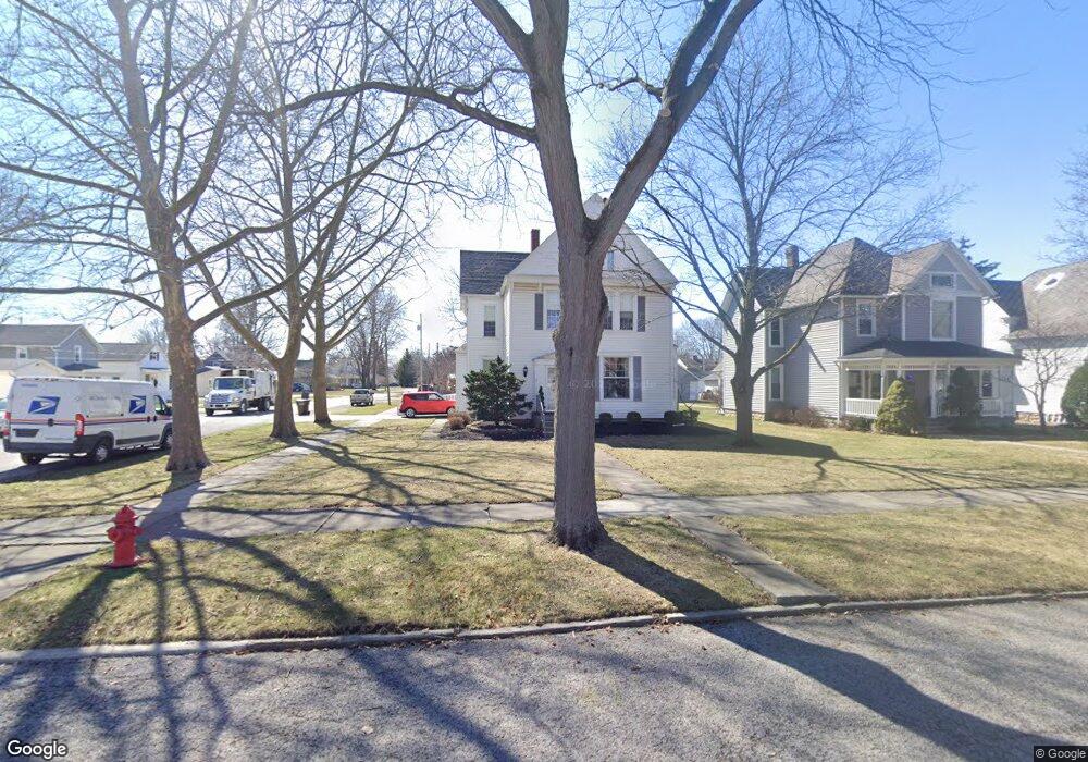 215 1st St, Findlay, OH 45840 - photo 1