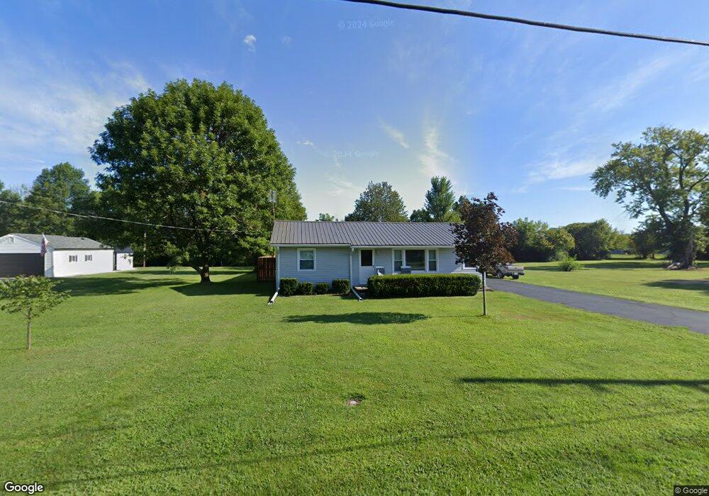 174 W Hunt Rd, Rushville, IN 46173 - photo 1