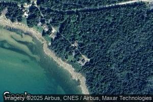 8 Middle Beach Rd, Naubinway, MI 49762